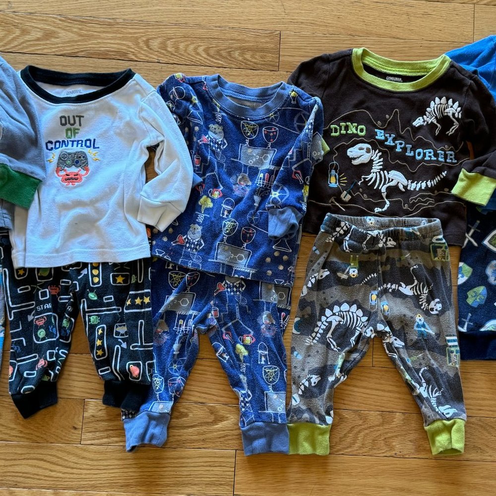 Five 6-12m Boys Gymboree Two Piece Long Sleeve Pajamas Set